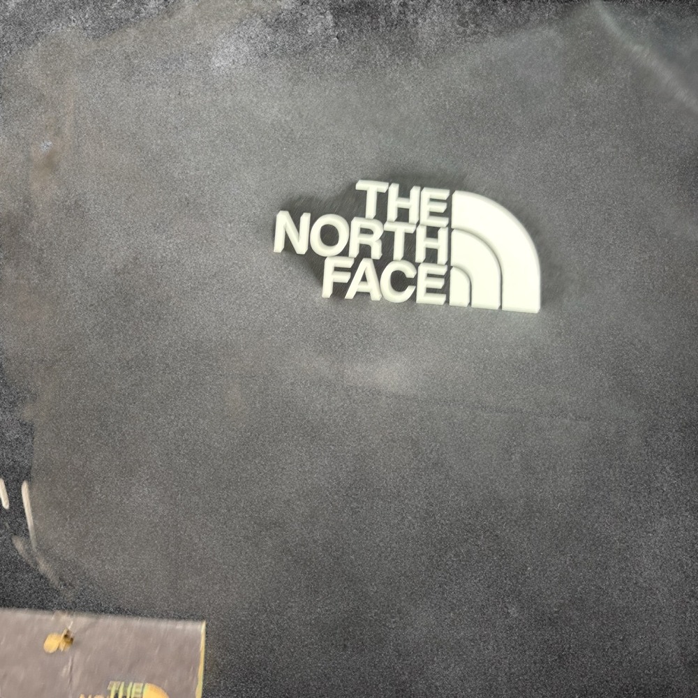 Supreme The North Face Split Taped Seam Shell Jacket Mens Large Black SS24 NWT - Picture 9 of 9